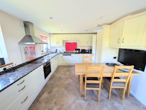 Photo 37- click for photo gallery